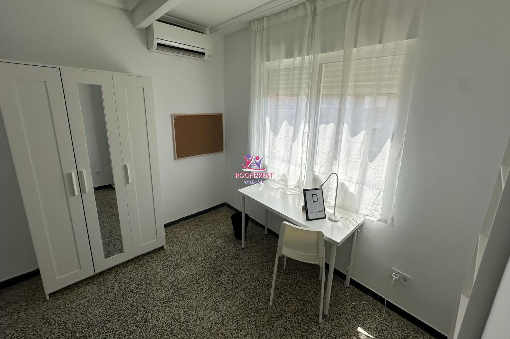 Room view 3